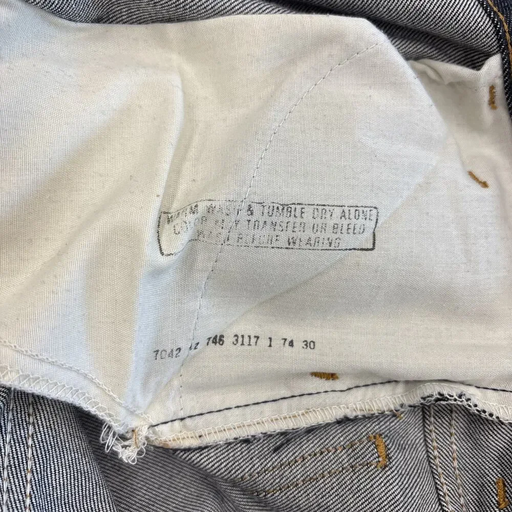 VTG 70s Orange Tab And Stitch Levi’s Wide Leg Blue Jeans Never Worn 28 X‎ 33